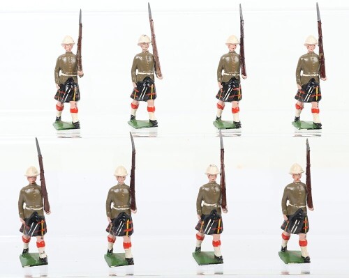 Britains set 114, Cameron Highlanders in Foreign Service dress and with fixed bayonets, final version 1947
