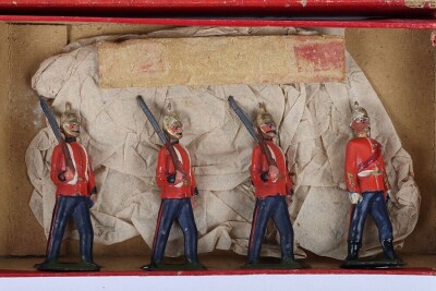 Rare Britains boxed set 36, The Royal Sussex Regiment 35th & 107th foot, first version 1897 - 4
