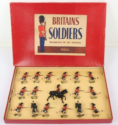 Britains boxed set 2062, The Seaforth Highlanders charging, 1953