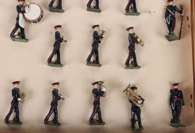 Britains set 2093, Band of the Royal Berkshire Regiment, first version metal drums 1954 - 4