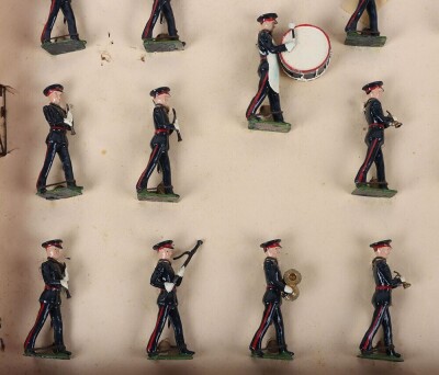 Britains set 2093, Band of the Royal Berkshire Regiment, first version metal drums 1954 - 5