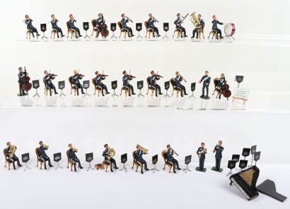 Solid cast lead painted Hussars (Blues) Concert Band