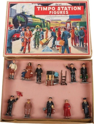Timpo boxed set No.830, Station Figures, 1950s