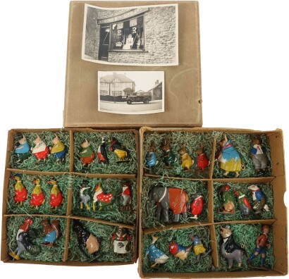 Rare Britains Trade box of thirty-two Cococubs, 1930s