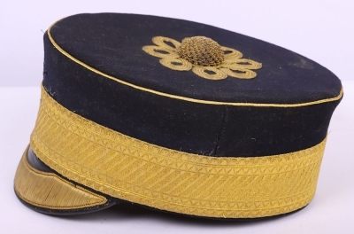 Victorian 4th Queens Own Hussars Pill Box Cap in Metal Storage Tin - 2