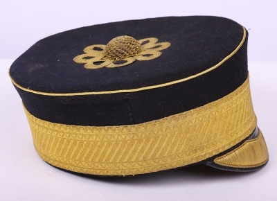 Victorian 4th Queens Own Hussars Pill Box Cap in Metal Storage Tin - 4