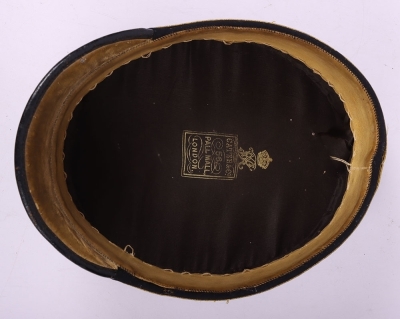 Victorian 4th Queens Own Hussars Pill Box Cap in Metal Storage Tin - 6