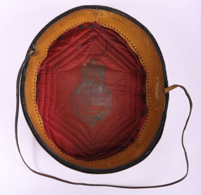 Full Victorian period undress uniform of an officer of the 11th (Prince of Albert&acirc;&euro;&trade;s Own) Hussars the &acirc;&euro;&tilde;Cherrypickers &acirc;&euro;&tilde; - 9