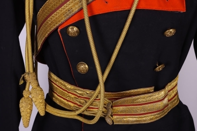 Victorian Tunic of an Officer of the 12th (Prince of Wales&acirc;&euro;&trade;s Royal ) Lancers - 3