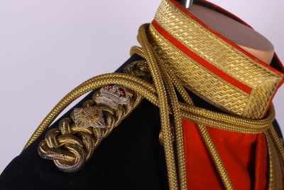 Victorian Tunic of an Officer of the 12th (Prince of Wales&acirc;&euro;&trade;s Royal ) Lancers - 5
