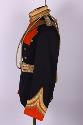 Victorian Tunic of an Officer of the 12th (Prince of Wales&acirc;&euro;&trade;s Royal ) Lancers - 8
