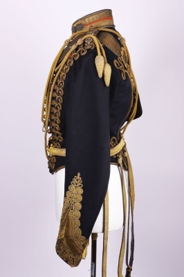 Impressive Victorian Full-dress tunic to a Colonel of the Royal Horse Artillery with Busby and Sabretache - 3