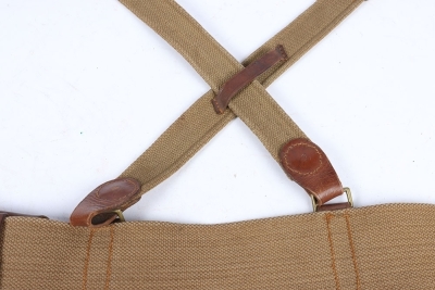 A Great War Webbing Sam Browne Equipment Set - 7