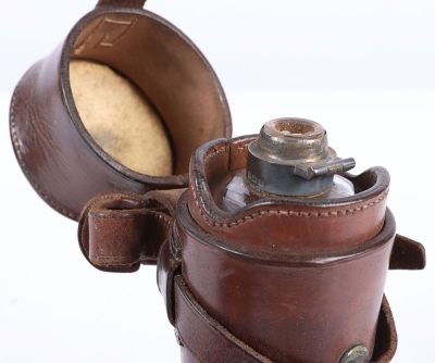 An Early 20th Century Glass Stirrup Bottle in Leather Case - 2