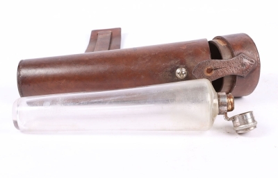 An Early 20th Century Glass Stirrup Bottle in Leather Case - 3