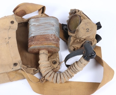 British 1917 Dated Small Box Respirator and Haversack - 7
