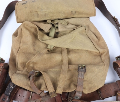 WW1 Part Set of Canadian Oliver Pattern Equipment - 7
