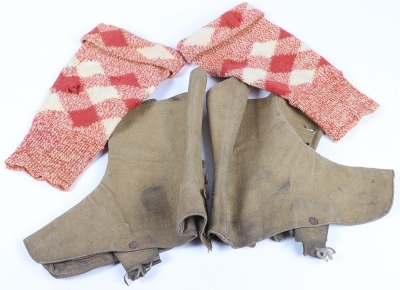 Pair of Argyll & Sutherland Highlanders Regimentally Marked Spats and Highland Regiment Hose Tops - 4