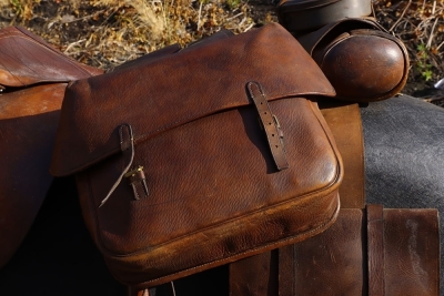 A Complete WW1 Period Horse Mannequin with Associated Saddlery - 5