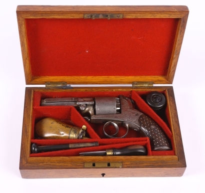 A&Acirc; Cased 5 Shot Open Frame Self-Cocking Percussion Revolver