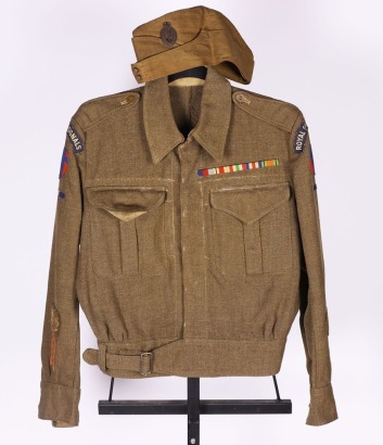 WW2 British 21st Army Group Royal Signals Battle Dress Blouse & Side Cap