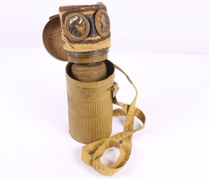 WW1 French / Belgium ARS Gas Mask in Tin