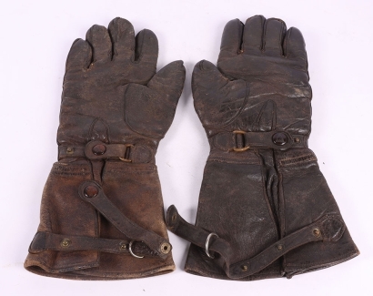WW2 Luftwaffe Flying Gloves pair.