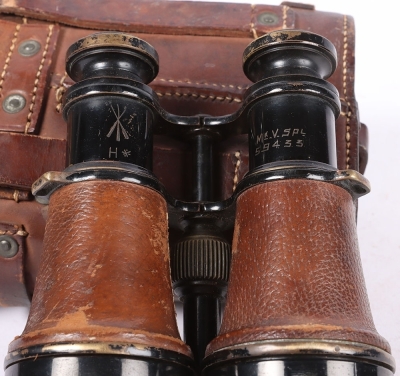 An Issue Set of Great War Binoculars - 3