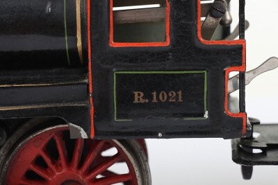 Marklin gauge I R1021 clockwork 0-4-0 locomotive and tender - 2
