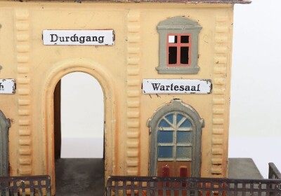 Marklin 0 gauge tinplate German market Small Town Station with Canopy Shelter - 3