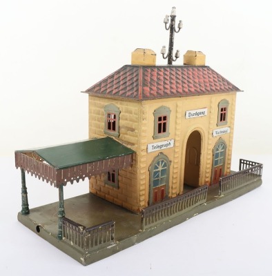 Marklin 0 gauge tinplate German market Small Town Station with Canopy Shelter - 5