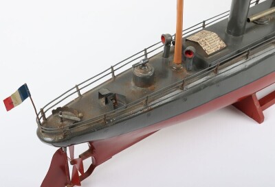 Largest Bing live steam tinplate three funnel Torpedo boat, German circa 1908 - 7