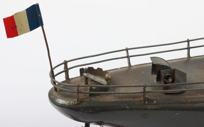 Largest Bing live steam tinplate three funnel Torpedo boat, German circa 1908 - 8