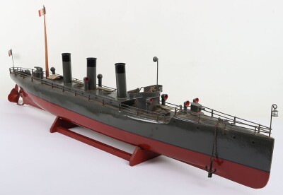 Largest Bing live steam tinplate three funnel Torpedo boat, German circa 1908 - 9