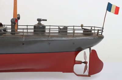 Largest Bing live steam tinplate three funnel Torpedo boat, German circa 1908 - 15