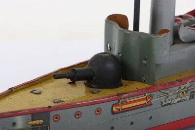 A Mohr & Krausz lithographed tinplate clockwork Gunship &lsquo;Mars&rsquo; floor toy, German circa 1910 - 6