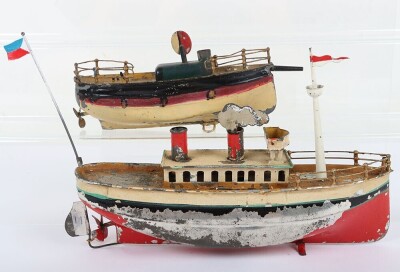 Two German tinplate clockwork boats, circa 1910