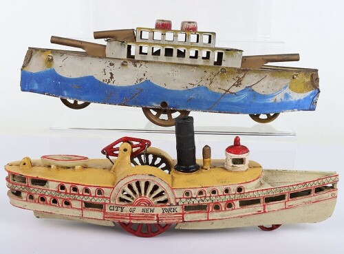 Two American floor toy boats, 1900/1915