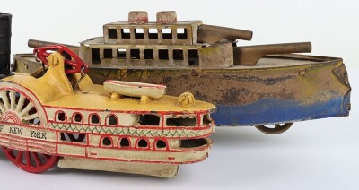 Two American floor toy boats, 1900/1915 - 7