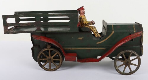 Tinplate flywheel driven wagon, American 1920s