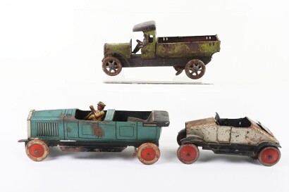 Tippco tinplate clockwork motor car, German 1920s