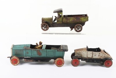 Tippco tinplate clockwork motor car, German 1920s