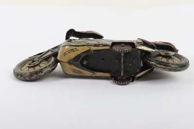 CKO Kellerman tinplate clockwork Motorbike with racing driver and leaning passenger, German 1930s - 5