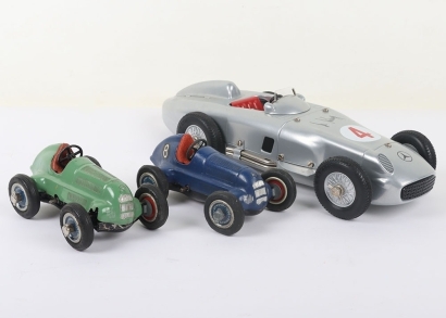Marklin (Germany) 1102 Tinplate Construction Mercedes Benz W196 Racing Car