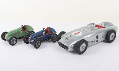 Marklin (Germany) 1102 Tinplate Construction Mercedes Benz W196 Racing Car - 3