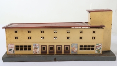 Hess (Germany) 575 Series Tinplate Penny Toy Locomotive - 6