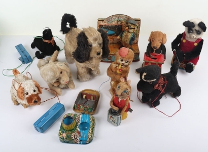 A Quantity of Novelty Toys