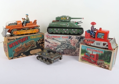 Taiyo Japanese tinplate Sherman M-4 Combat Tank