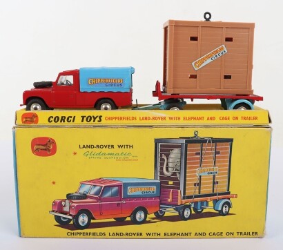 Vintage Corgi Toys Chipperfields Land-Rover Gift Set 19