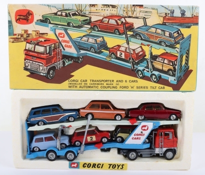 Scarce Vintage Corgi Toys Gift Set 41 Car Transporter and 6 Cars